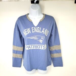 New England Patriots Shirt Women Small NFL Football Team Apparel Long Sleeve